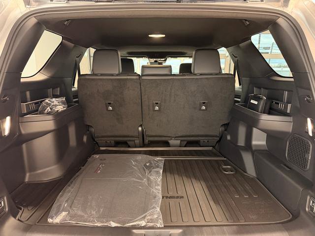 Used 2025 Toyota 4Runner 4WD image 23