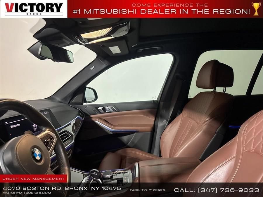 Used 2020 BMW X5 M50i AWD/4WD image 43