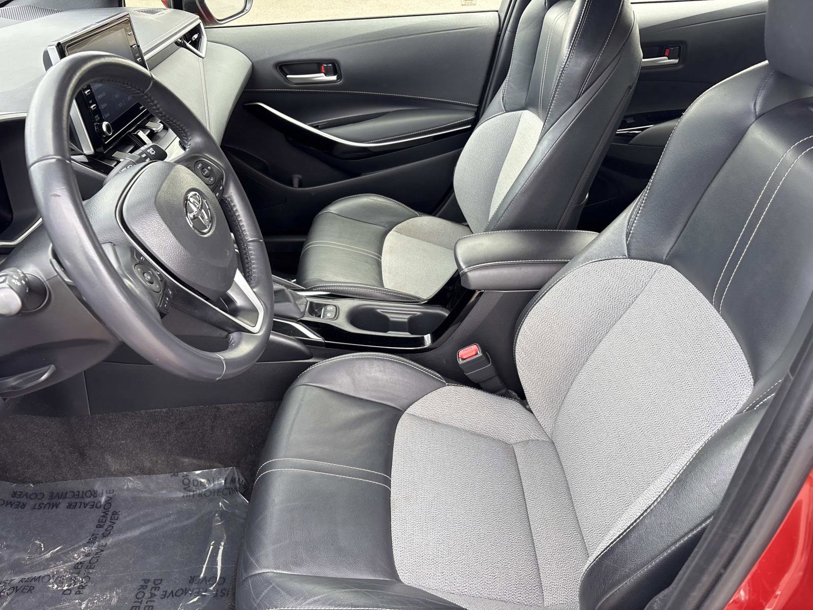 Used 2020 Toyota Corolla XSE image 14