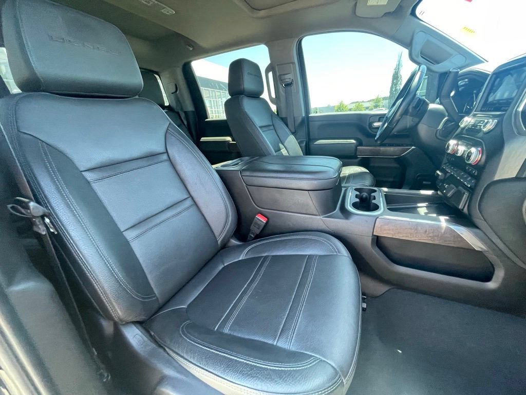 Used 2023 GMC Sierra 2500 Denali w/ Denali Ultimate Package AWD/4WD image 12