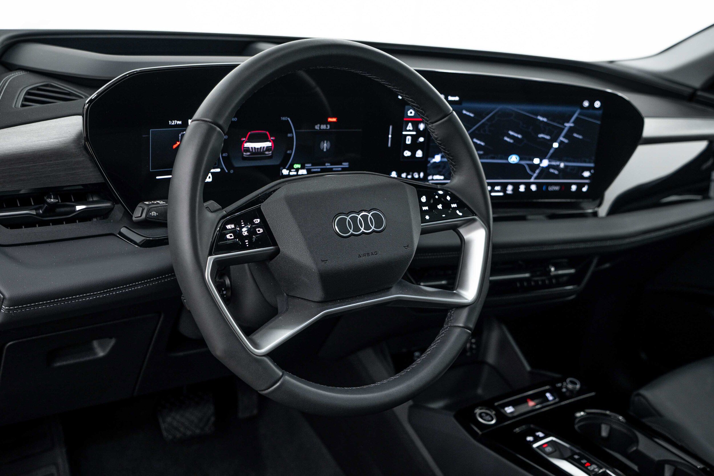 Used 2025 Audi Q6 e-tron Premium Plus w/ Premium Plus AWD/4WD image 10