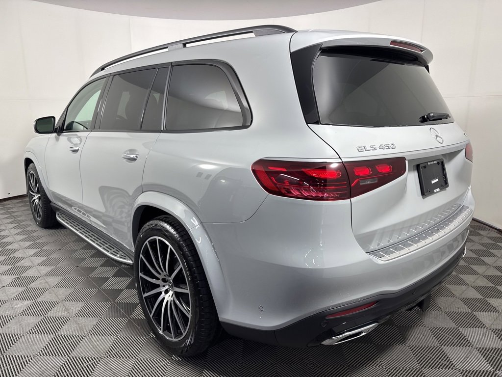 New 2026 Mercedes-Benz GLS 450 4MATIC image 5