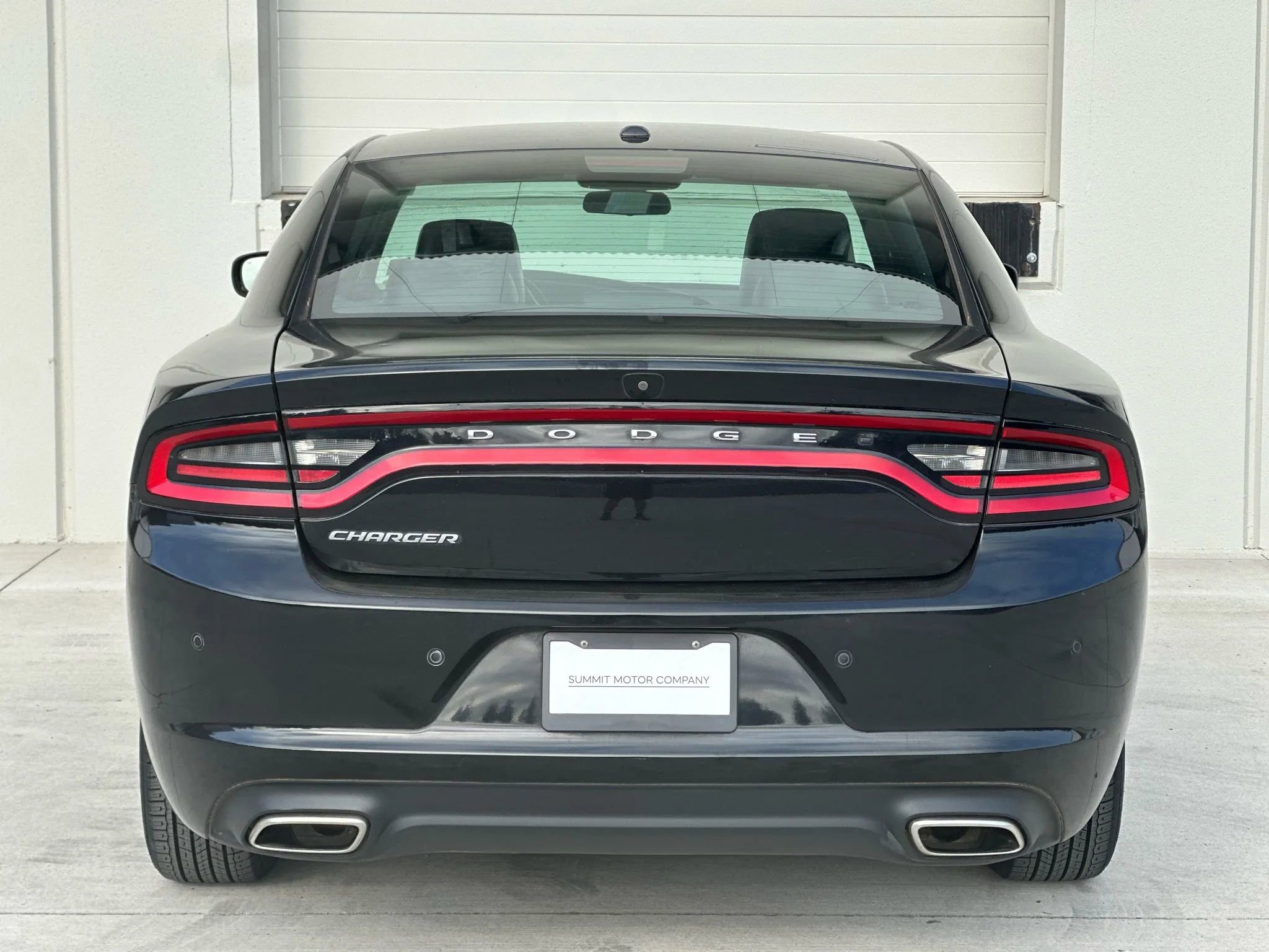 Used 2020 Dodge Charger SXT w/ Leather Interior Group image 4