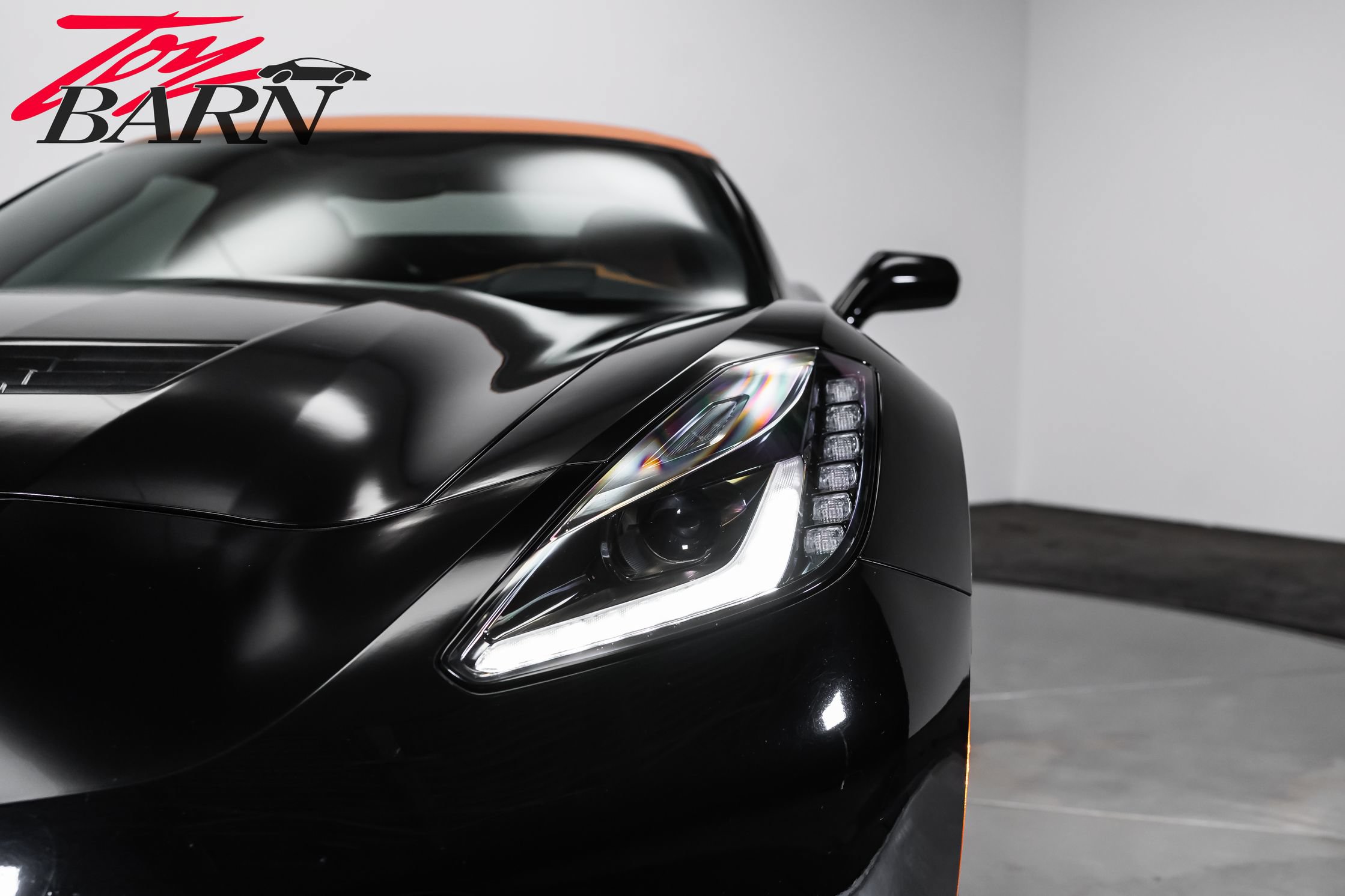 Used 2014 Chevrolet Corvette Stingray Convertible w/ 2LT Preferred Equipment Group RWD image 18