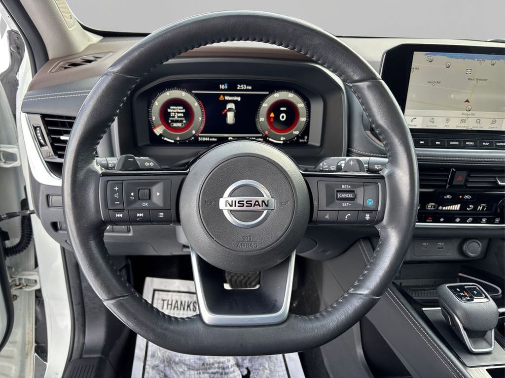 Used 2021 Nissan Rogue Platinum image 28