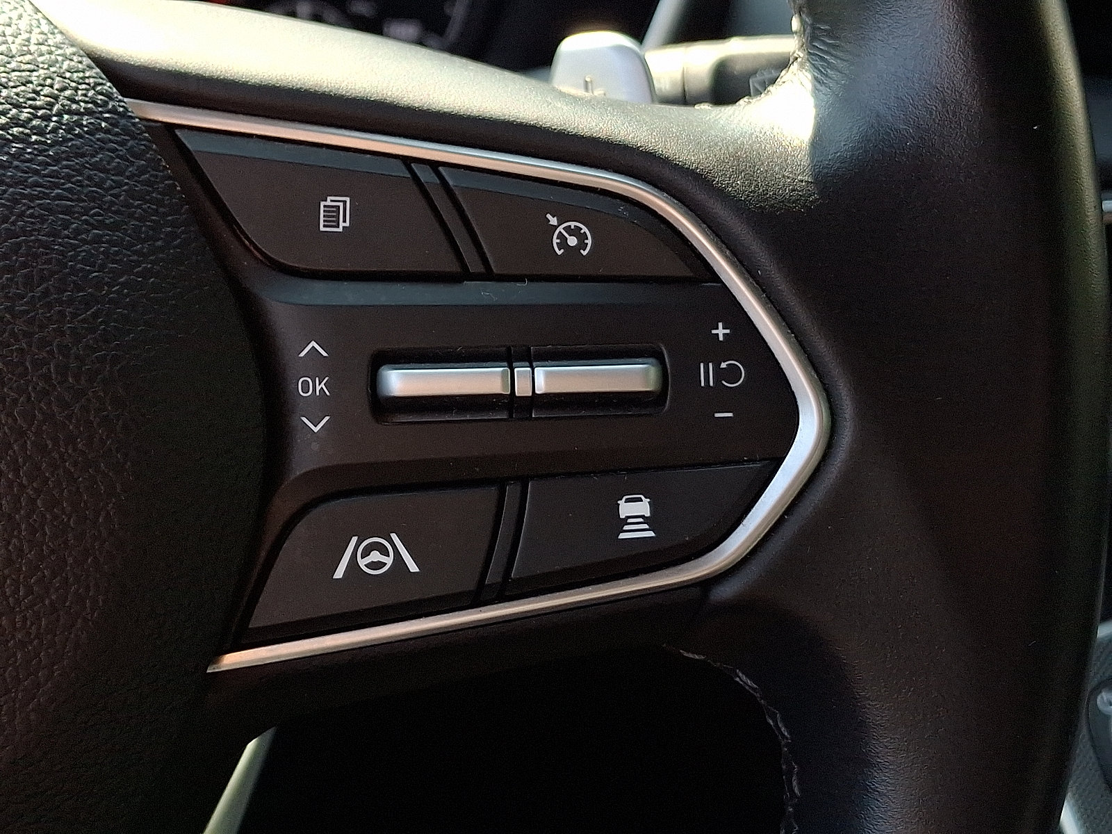 Certified 2023 Hyundai Santa Fe SEL AWD/4WD image 23