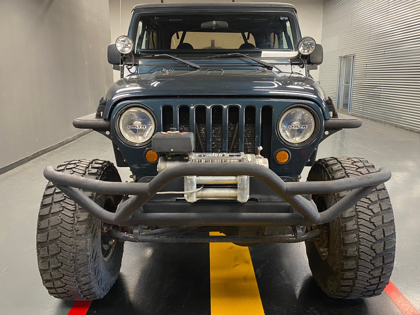 Used 2005 Jeep Wrangler Sport w/ 30" Tire & Wheel Group AWD/4WD image 8