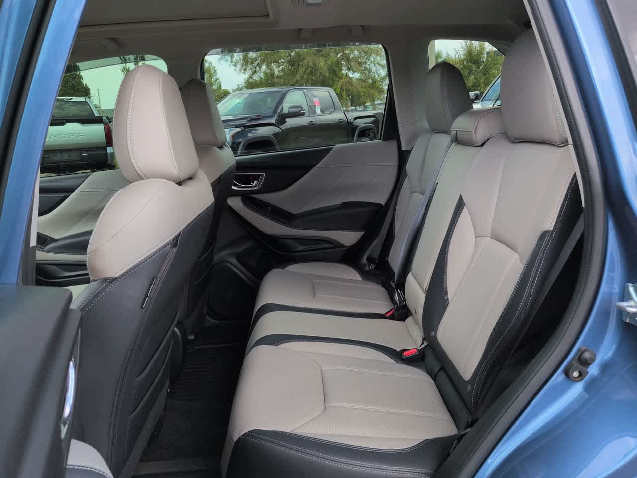 Used 2023 Subaru Forester Limited AWD/4WD image 13
