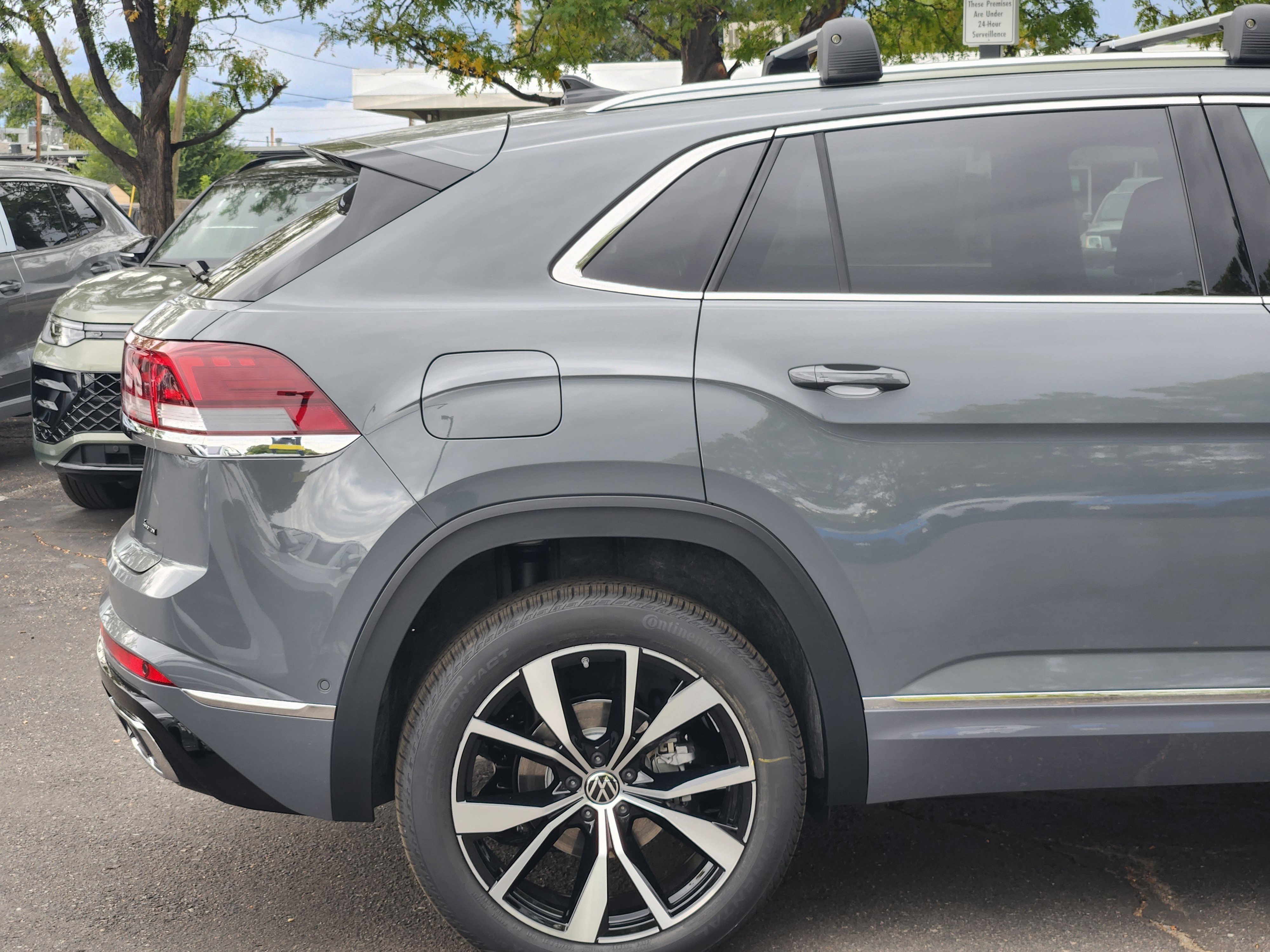 New 2026 Volkswagen Atlas Cross Sport SEL Premium R-Line image 5