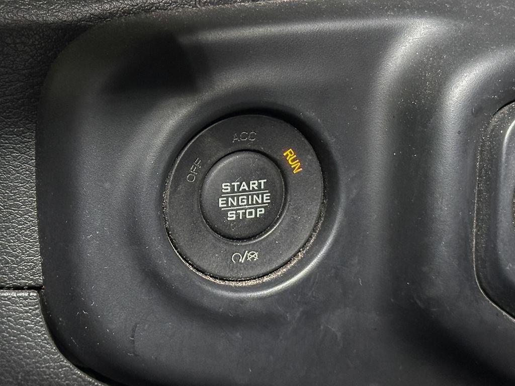 Used 2020 Jeep Wrangler Unlimited Sport S image 29