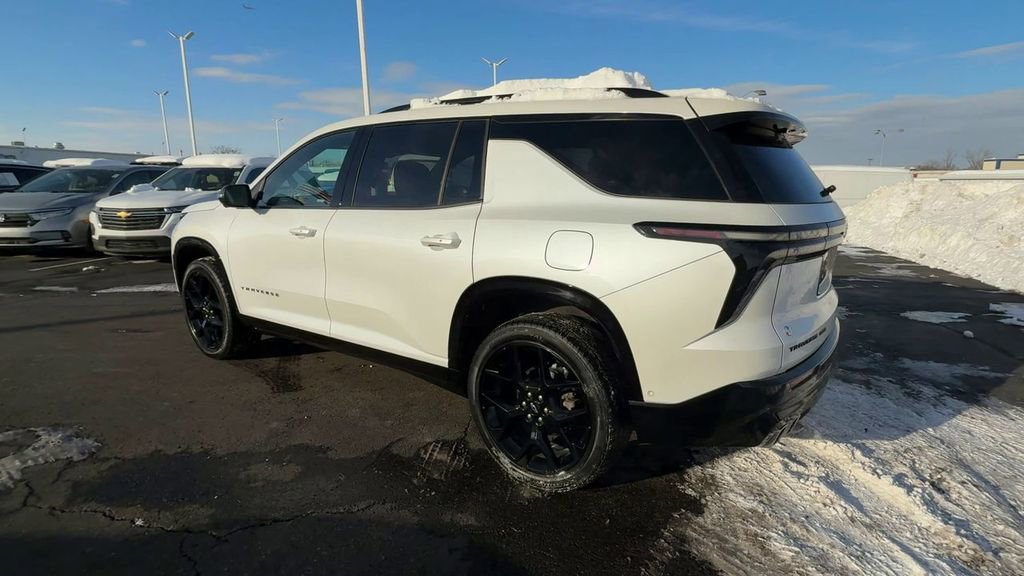 Used 2024 Chevrolet Traverse RS w/ LPO, Floor Liner Package image 6