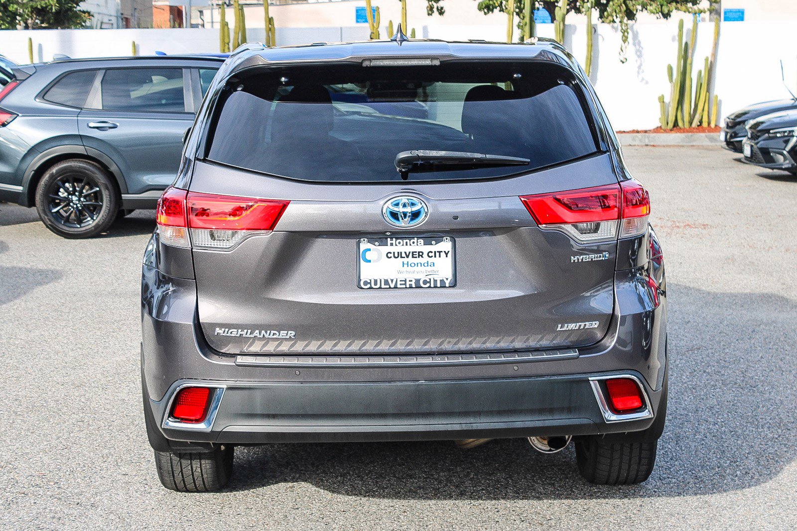 Used 2019 Toyota Highlander Limited Platinum image 8