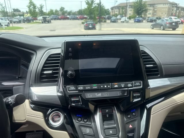 Certified 2024 Honda Odyssey Elite image 14