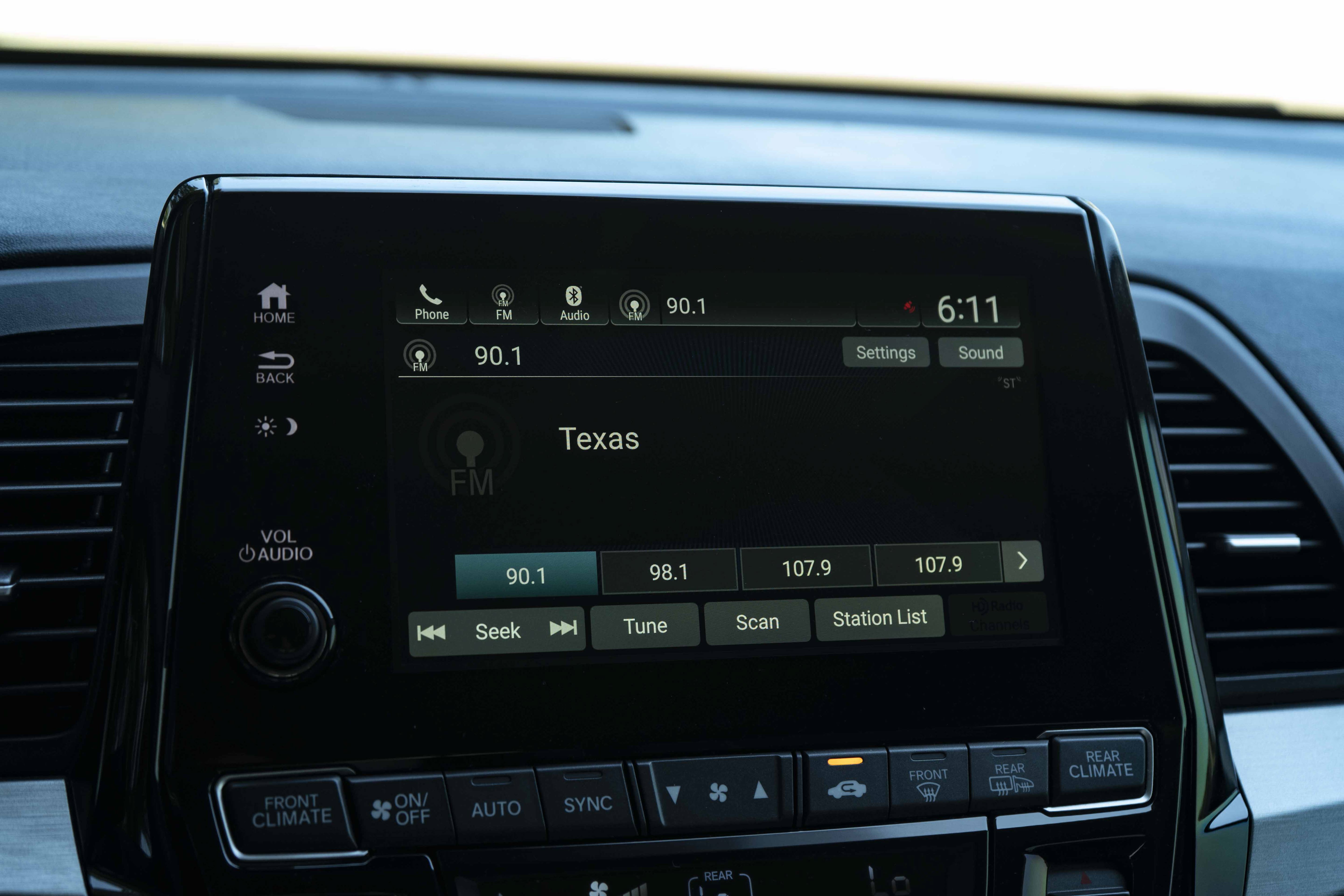 Used 2023 Honda Odyssey EX image 31