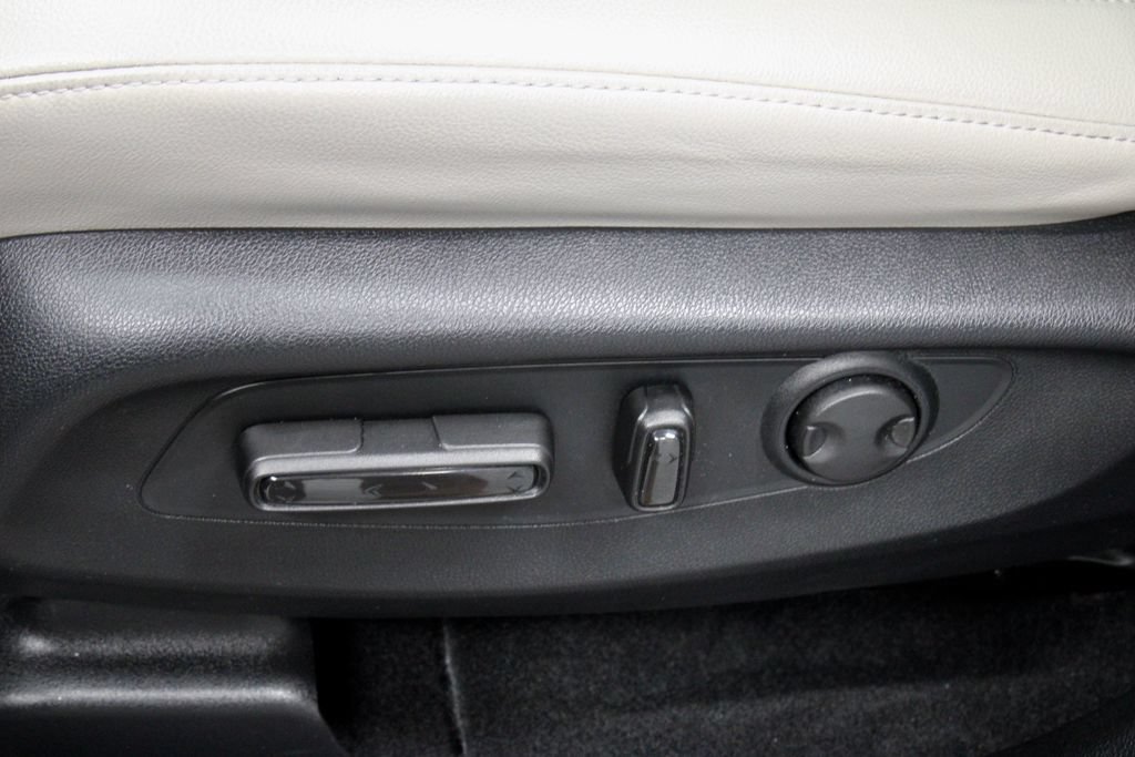 Used 2024 Honda CR-V EX-L image 25
