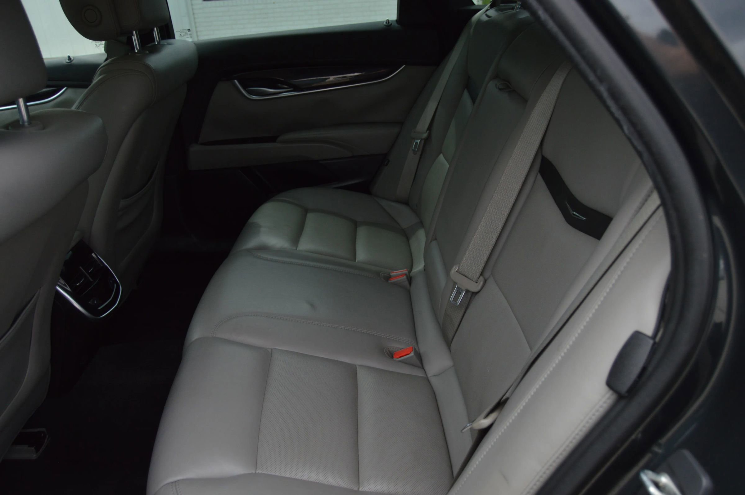 Used 2013 Cadillac XTS Luxury w/ Driver Awareness Package FWD image 20