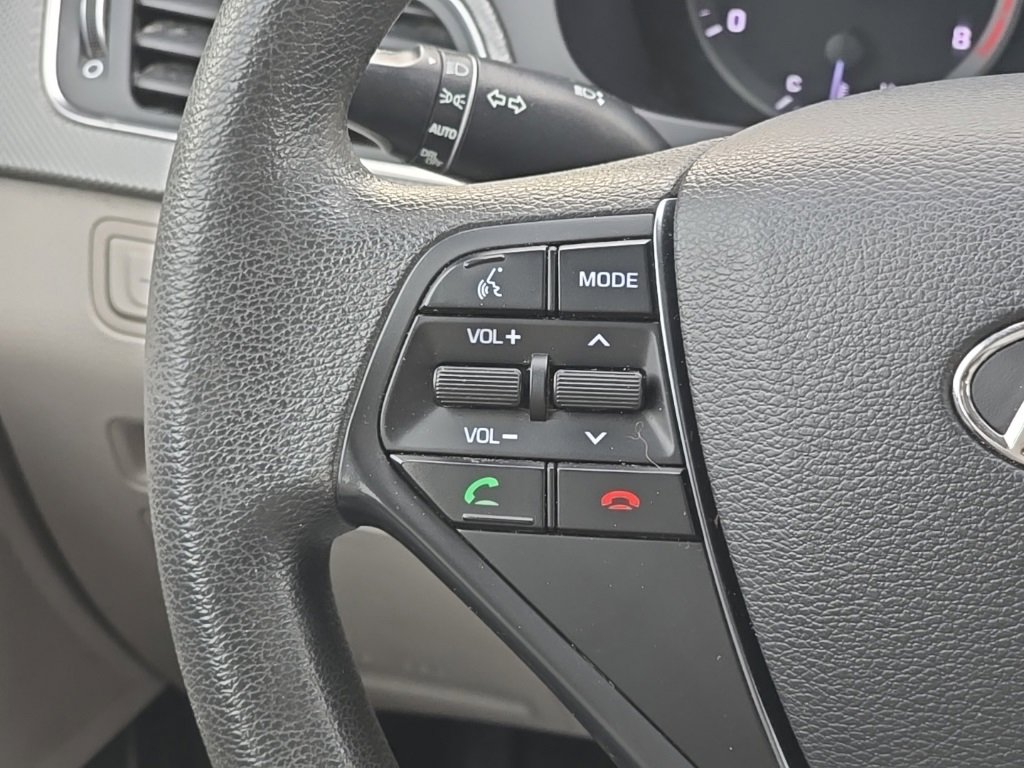 Used 2016 Hyundai Sonata SE image 21
