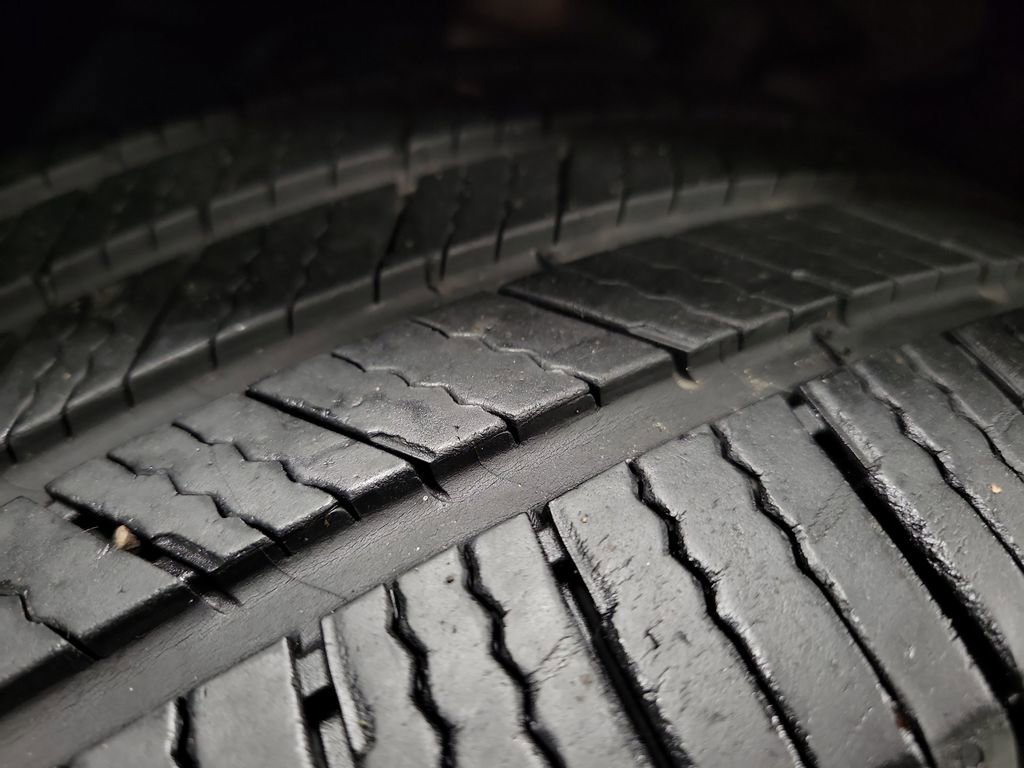 Used 2014 Ford Escape SE image 12