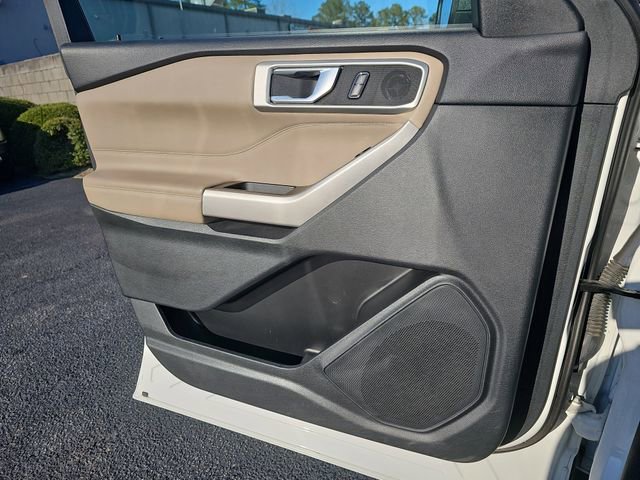 Used 2022 Ford Explorer XLT w/ Equipment Group 202A image 32