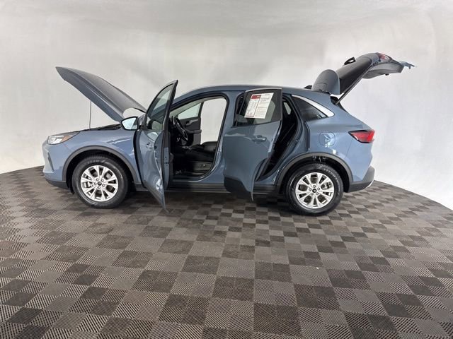 Used 2023 Ford Escape Active image 11