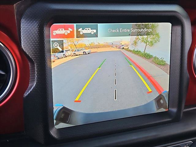 Used 2021 Jeep Gladiator Rubicon AWD/4WD image 13