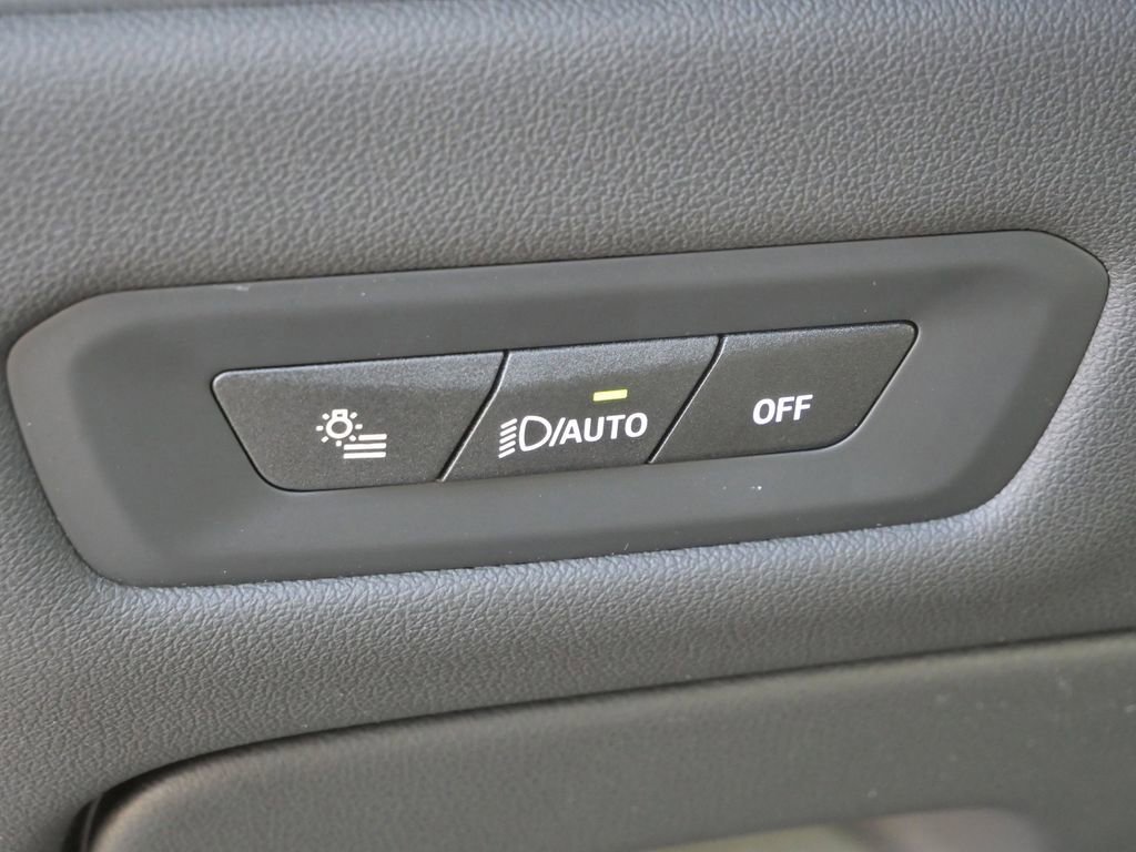 Used 2026 BMW X5 M60i AWD/4WD image 39