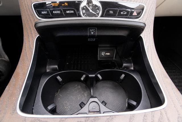 Used 2020 Mercedes-Benz E 350 Sedan image 22