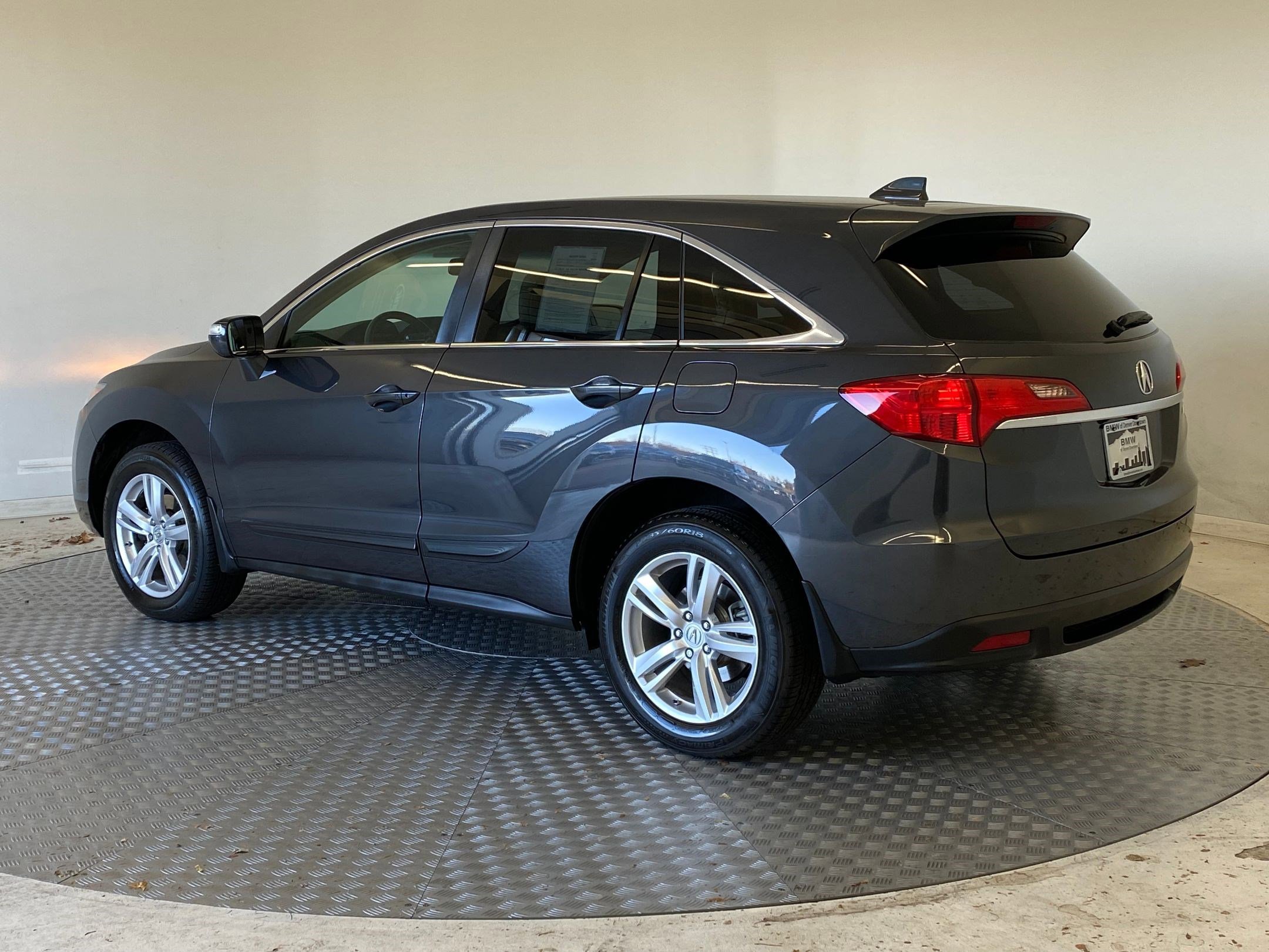 Used 2015 Acura RDX FWD w/ Technology Package image 3