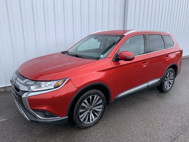 Used 2019 Mitsubishi Outlander AWD image 4