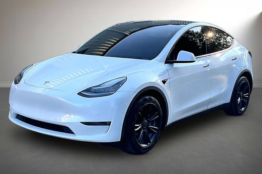 Used 2021 Tesla Model Y Long Range AWD/4WD image 3