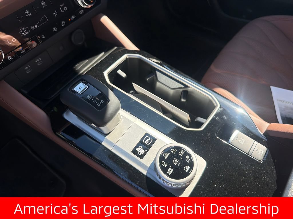 New 2026 Mitsubishi Outlander SEL AWD/4WD image 22