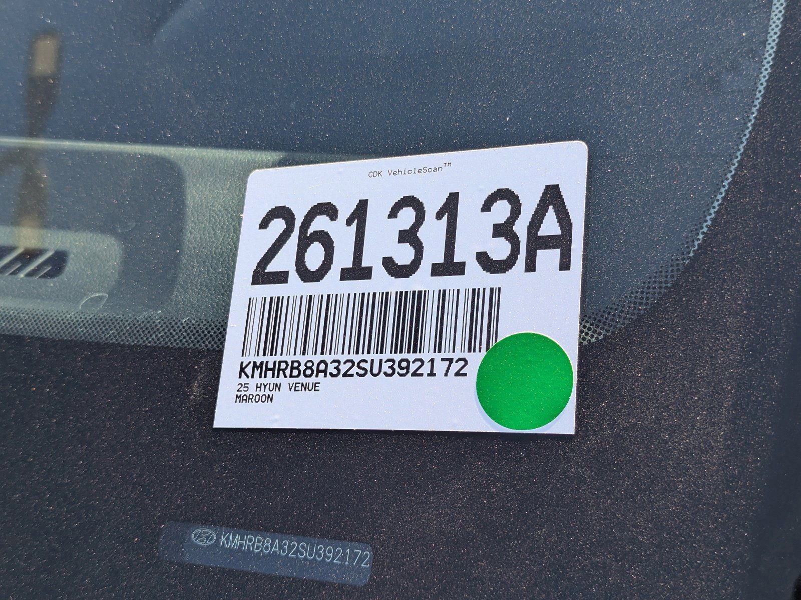 Used 2025 Hyundai Venue SE image 35