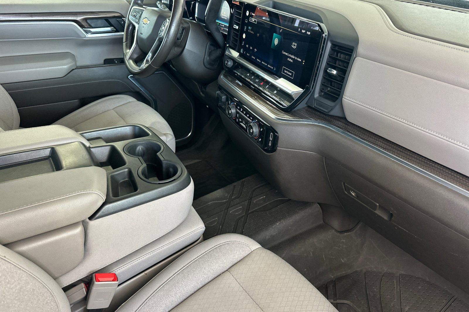 Used 2022 Chevrolet Silverado 1500 LT w/ Convenience Package II image 15