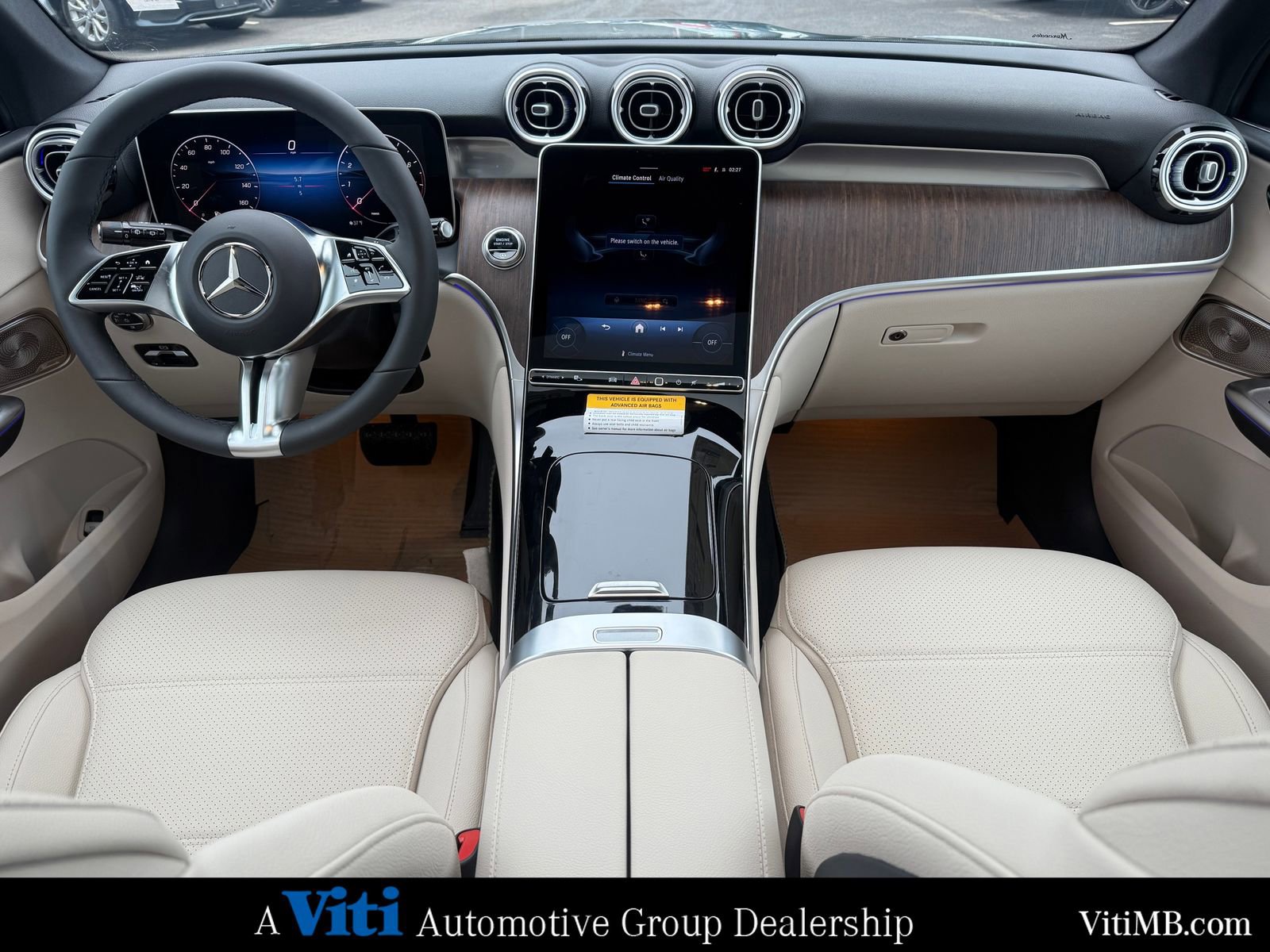 New 2026 Mercedes-Benz GLC 300 4MATIC image 2