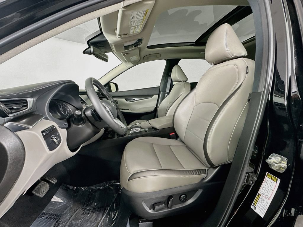 Used 2025 INFINITI QX50 Luxe AWD/4WD image 19