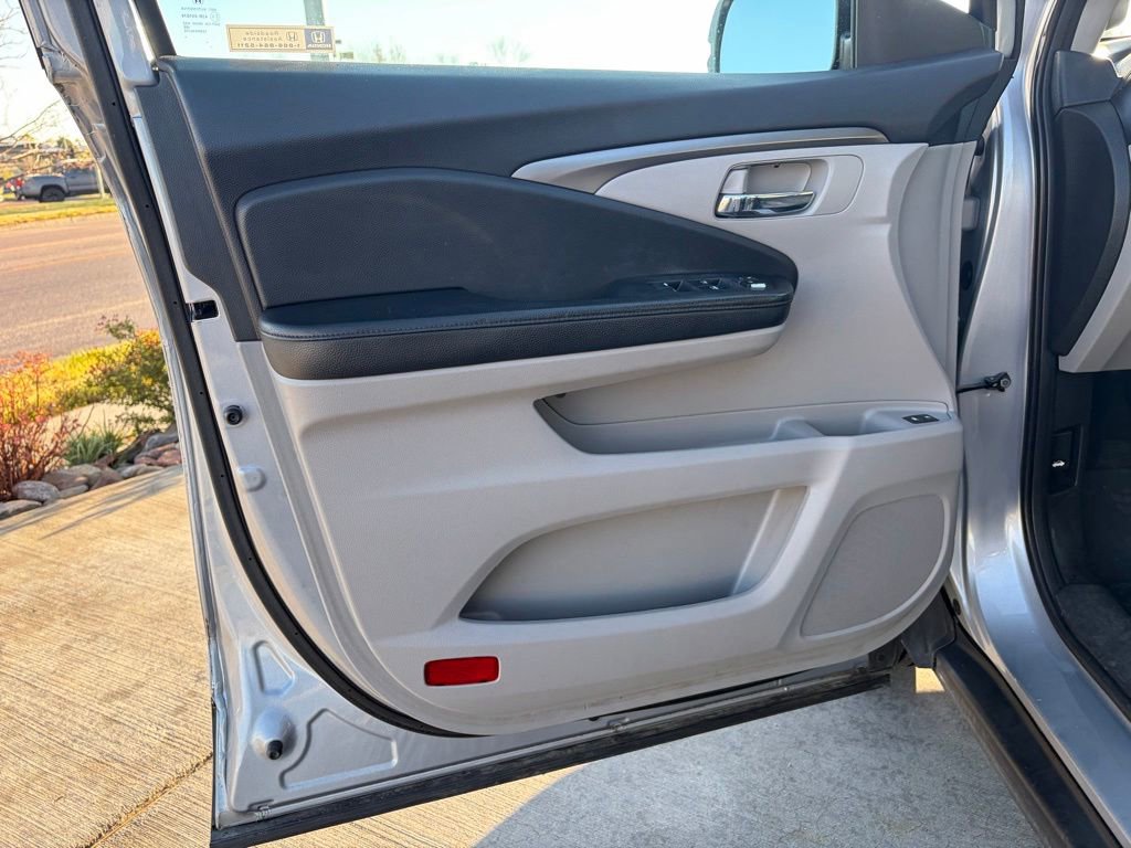 Used 2018 Honda Pilot EX-L image 11