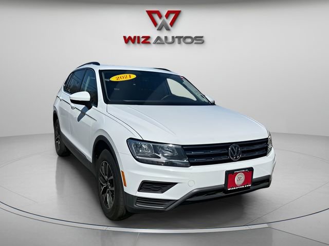 Used 2021 Volkswagen Tiguan SE w/ Panoramic Sunroof Package AWD/4WD image 5