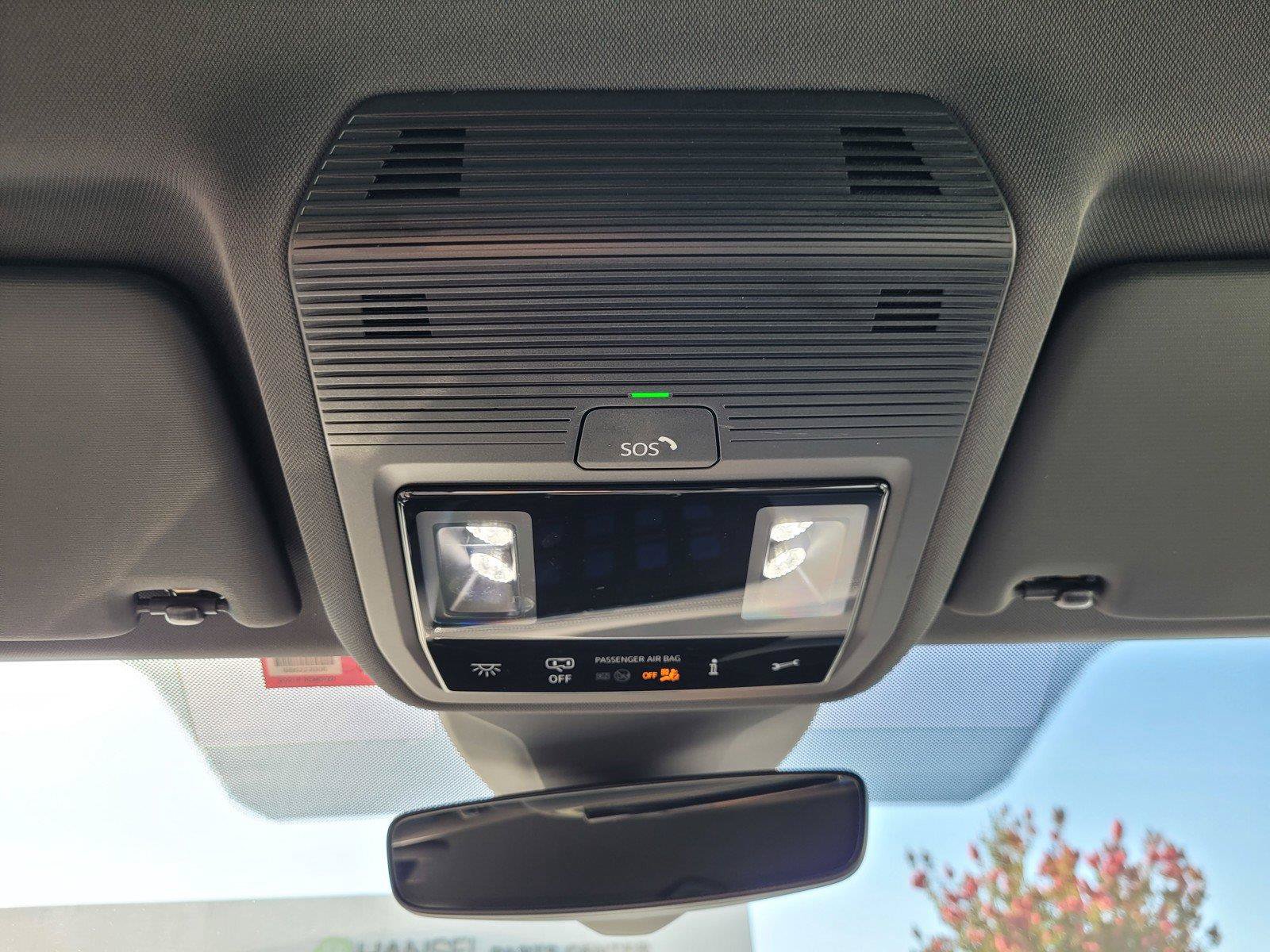 Certified 2023 Volkswagen ID.4 Pro AWD/4WD image 28