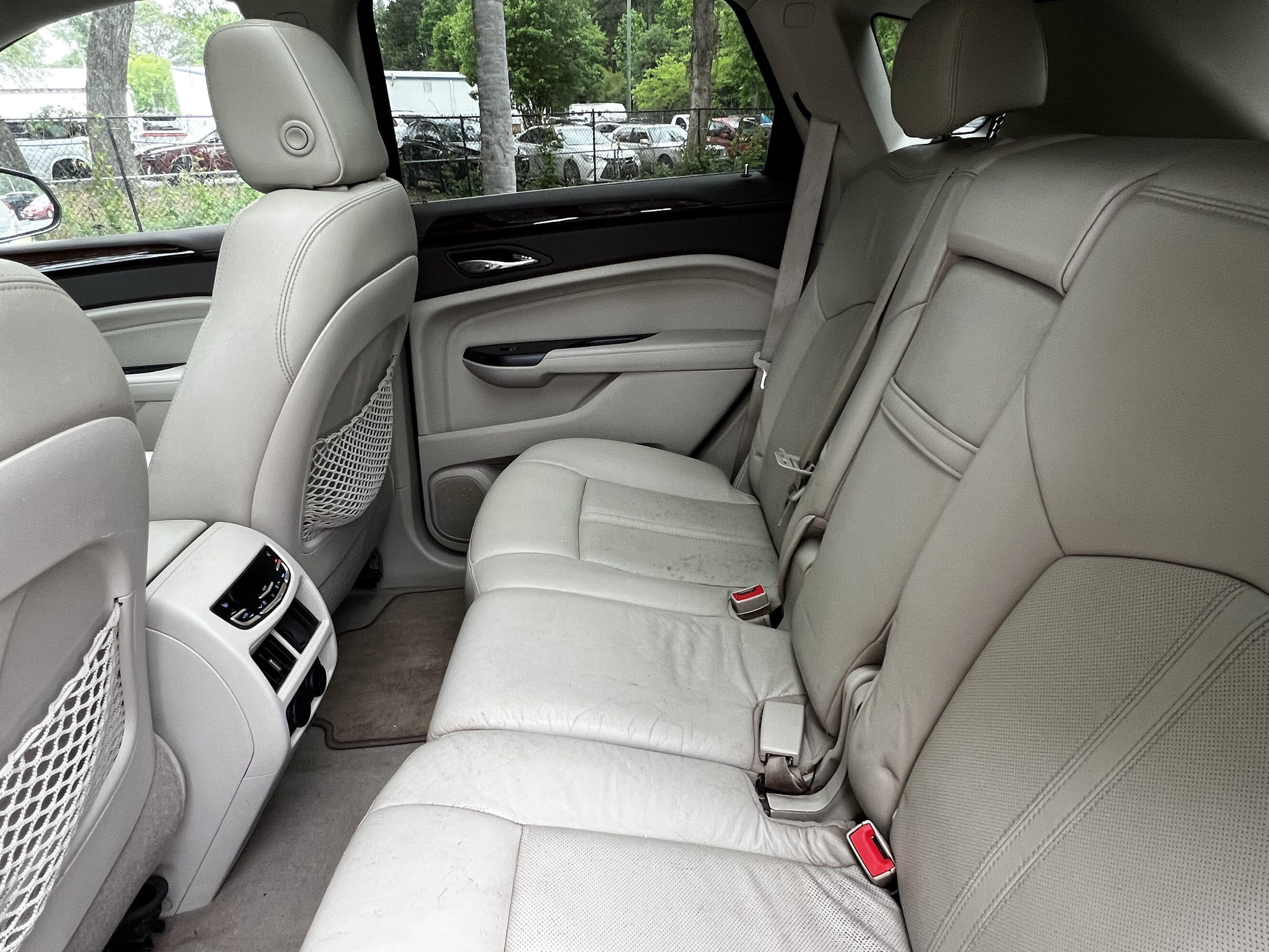 Used 2016 Cadillac SRX Premium AWD/4WD image 29