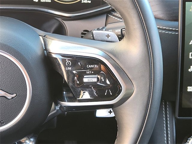 Used 2025 Jaguar F-PACE R-Dynamic S image 28