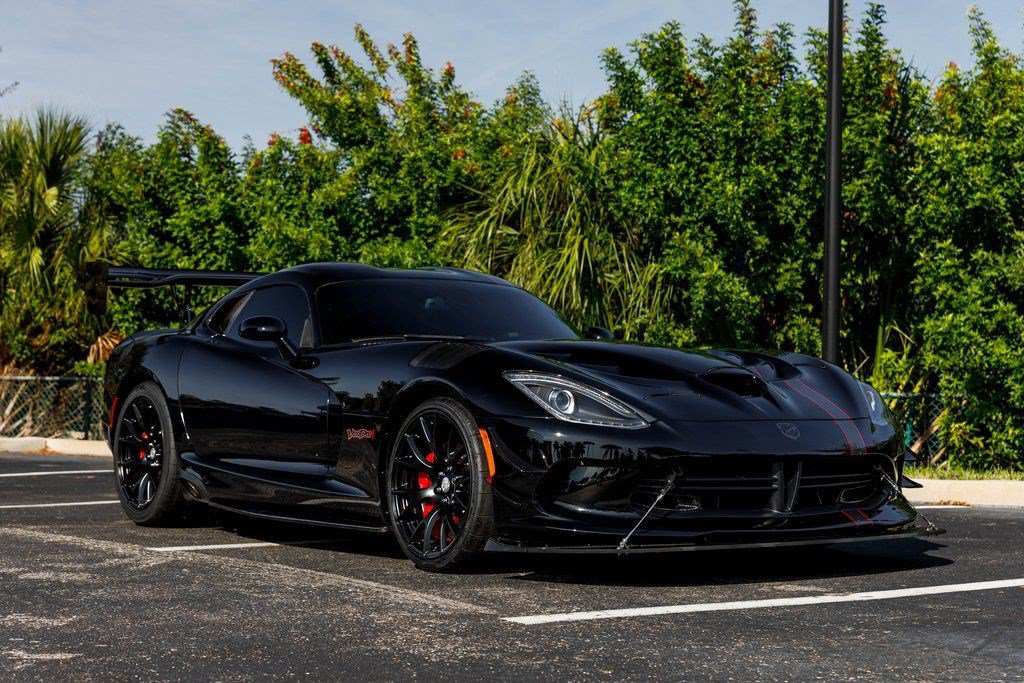 Used 2017 Dodge Viper GTC w/ ACR Package RWD image 5