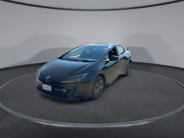 New 2026 Toyota Prius LE FWD image 3