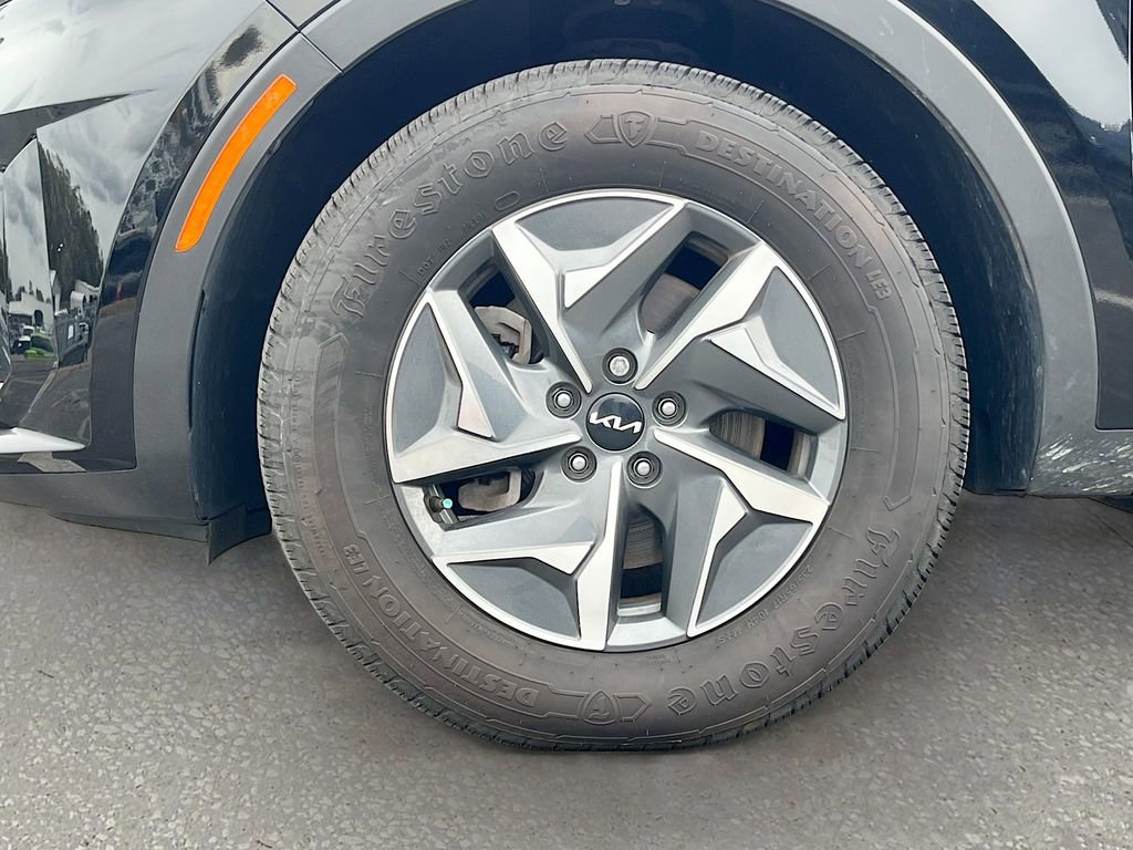 Used 2023 Kia Sorento EX image 30