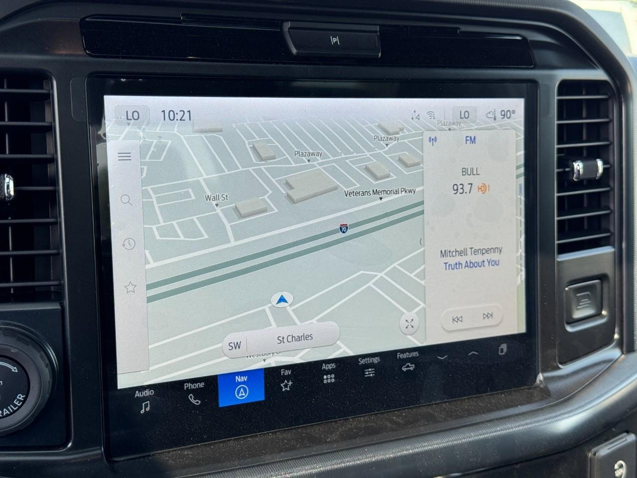 New 2025 Ford F150 Platinum w/ Equipment Group 702A High image 18