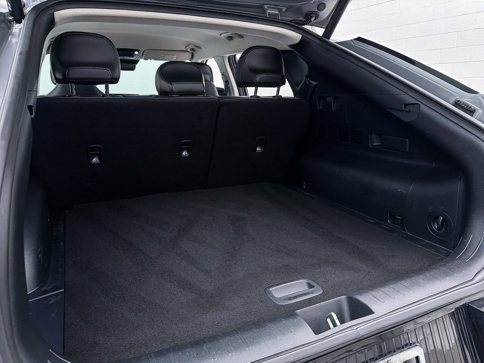 Used 2022 Kia EV6 Wind image 32