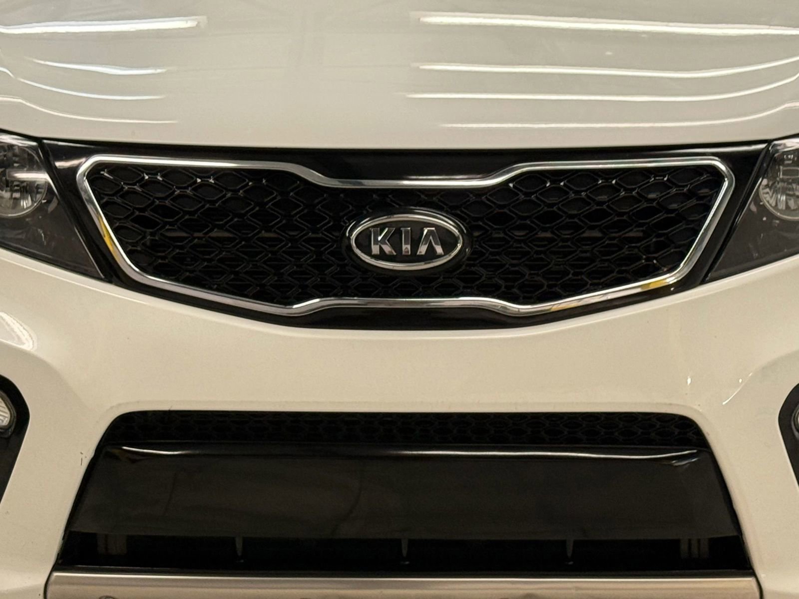 Used 2012 Kia Sorento SX w/ SX Premium Pkg image 5