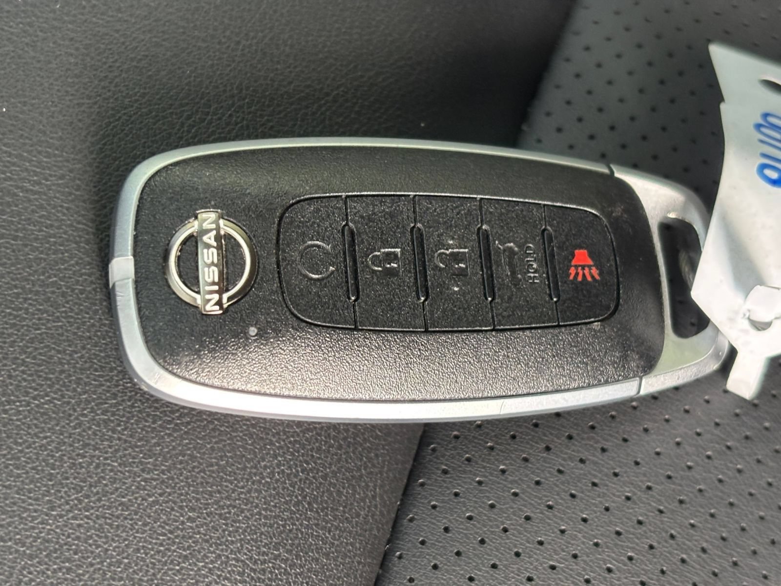 Used 2026 Nissan Pathfinder SL FWD image 26