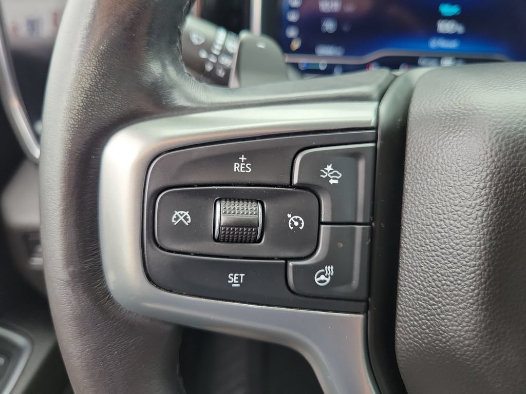 Used 2022 Chevrolet Silverado 1500 LTZ w/ LTZ Convenience Package II AWD/4WD image 5