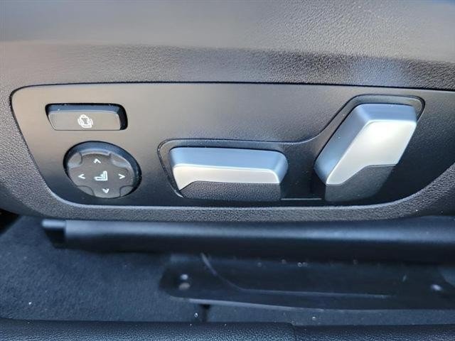 Used 2020 BMW 330i Sedan RWD image 21