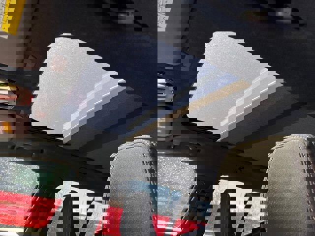 Used 2025 Volvo XC40 B5 Core image 14